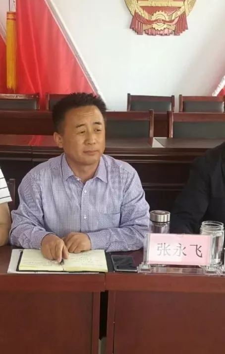 分管镇扶贫工作副镇长张永飞要求,要加大推动产业到户项目实施力度,6