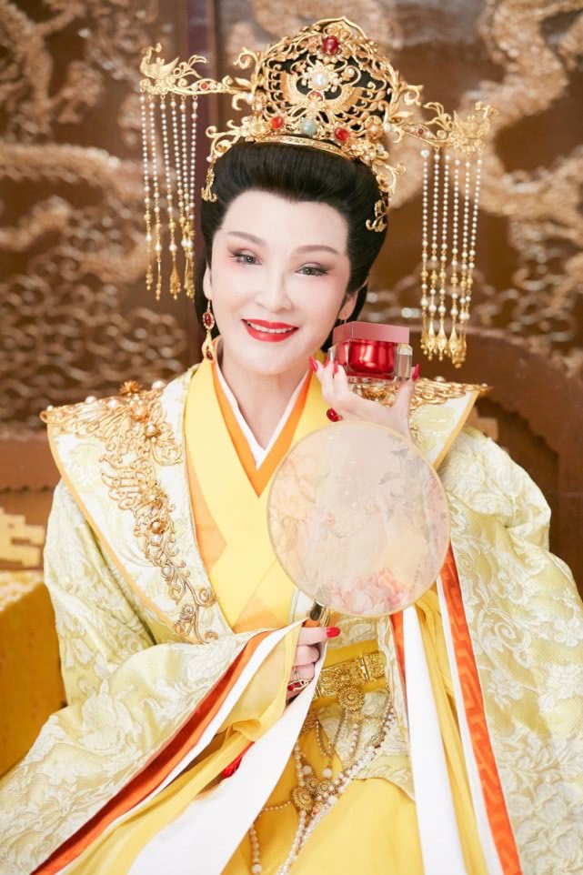 原创70岁太后专业户陈莎莉血汗钱被坑,3000万养老金化为乌有