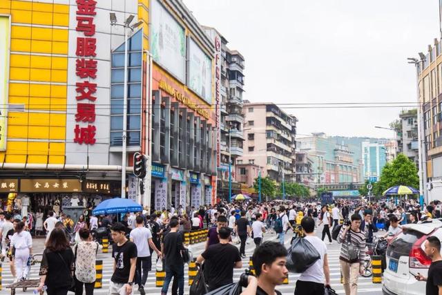 沙河服装批发市场发货的源头