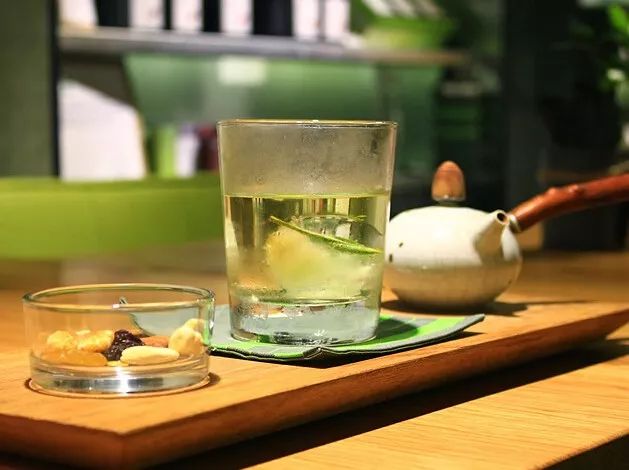 一杯清茶入夏来妙哉妙哉