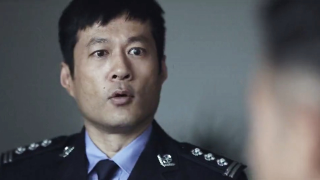 巨额来电警官带小田来到中心参观将林阿海的信息告诉他