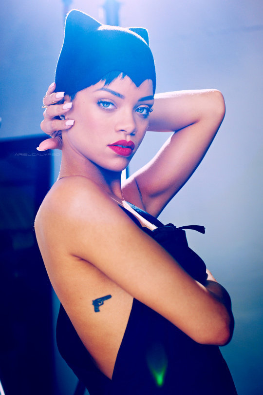 父亲吸毒,渣男家暴,拦不住她变成最有钱的富婆