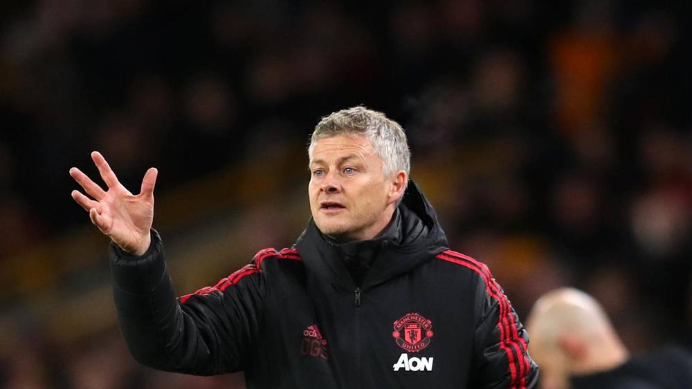 三德子给曼联贴上了有钱的土老帽的标签连一个小妖都搞不定