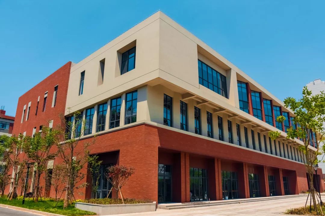 一筑一风景丨三棵树携手舜江建设集团匠心打造上海工技大最美绿色校园