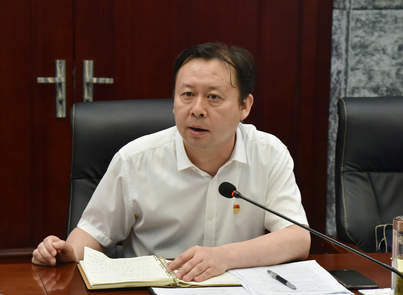 国家卫生健康委药政司司长于竞进到沧州渤海新区考察要求加快硝酸甘油