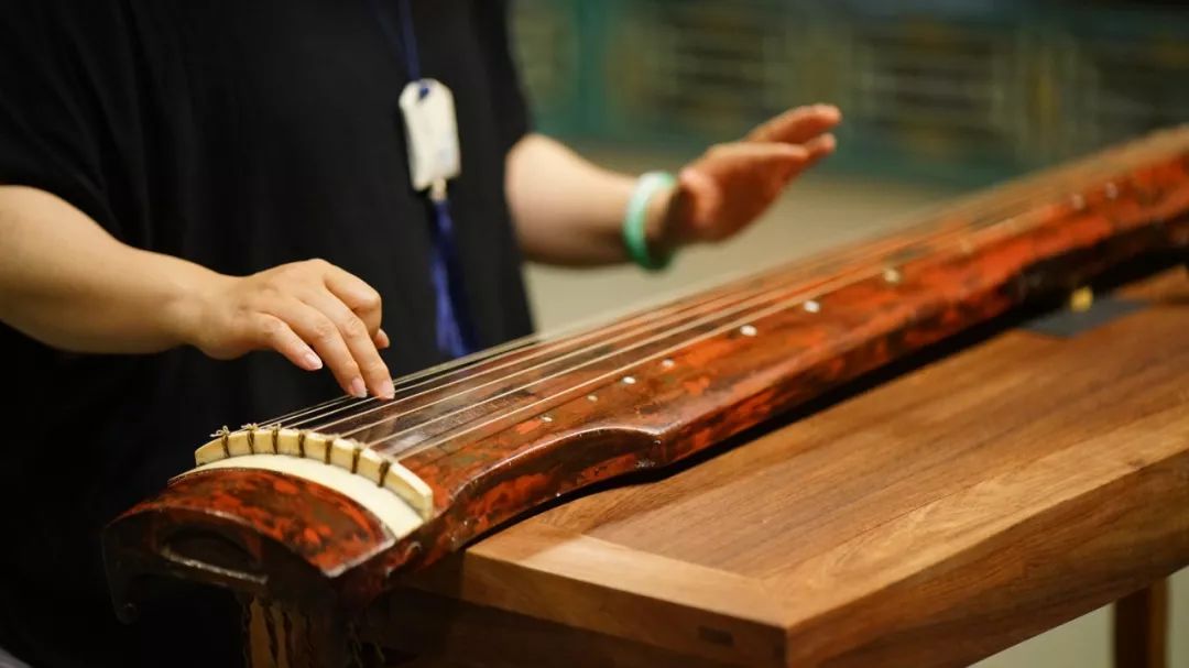 端午节前巫娜老师的三首琴曲与你相伴