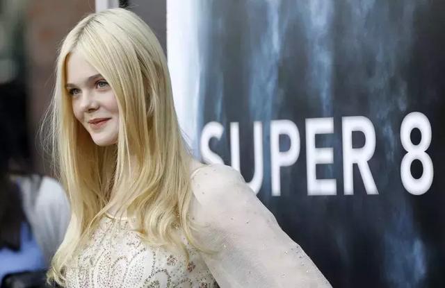 2岁出道,21岁成为戛纳评委,她的人生让无数人酸成柠檬精_范宁