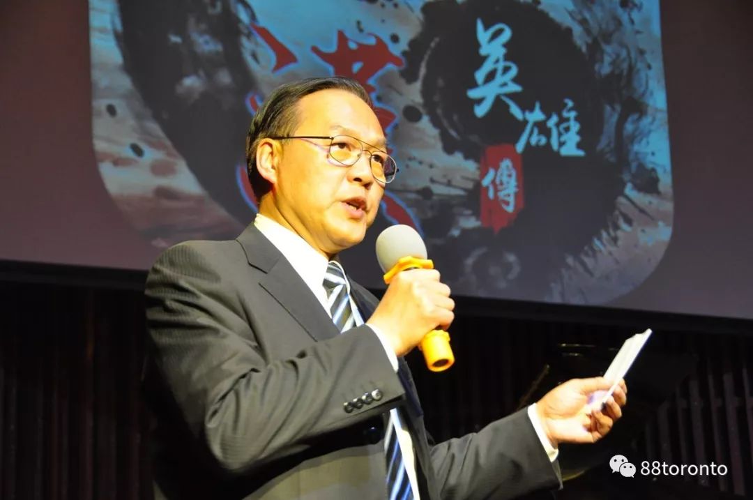 叶兰与费云联袂演出琵琶与鼓《楚汉英雄》,其中的素材来自经典琵琶