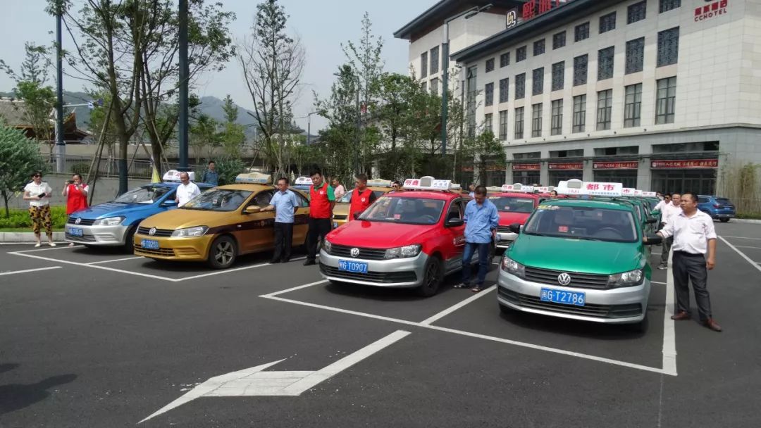 据市交通运输局运管处陈科长介绍:三明市各县(市,区)还将增加公交车