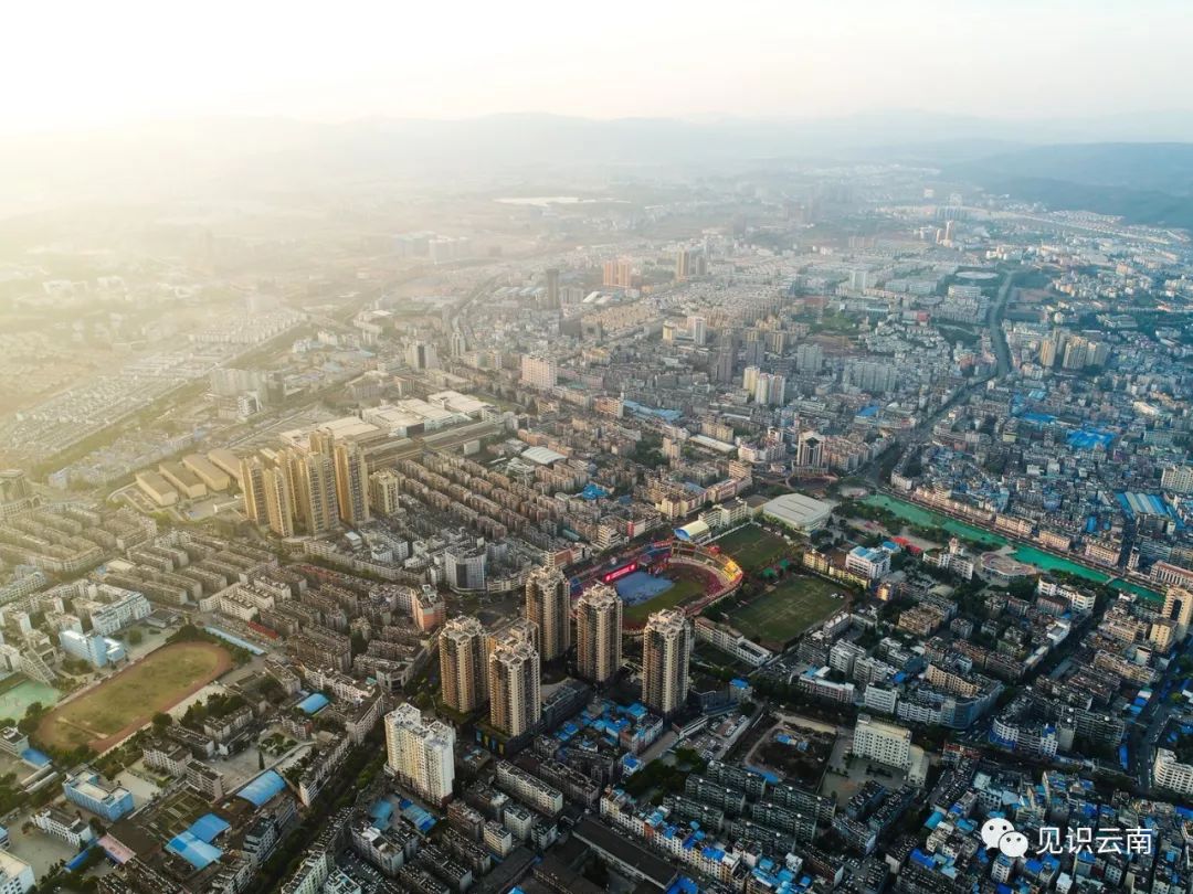 (賈翔拍攝)瀾滄縣城(賈翔拍攝)普洱市區,茶馬古道景區(非航拍)永善