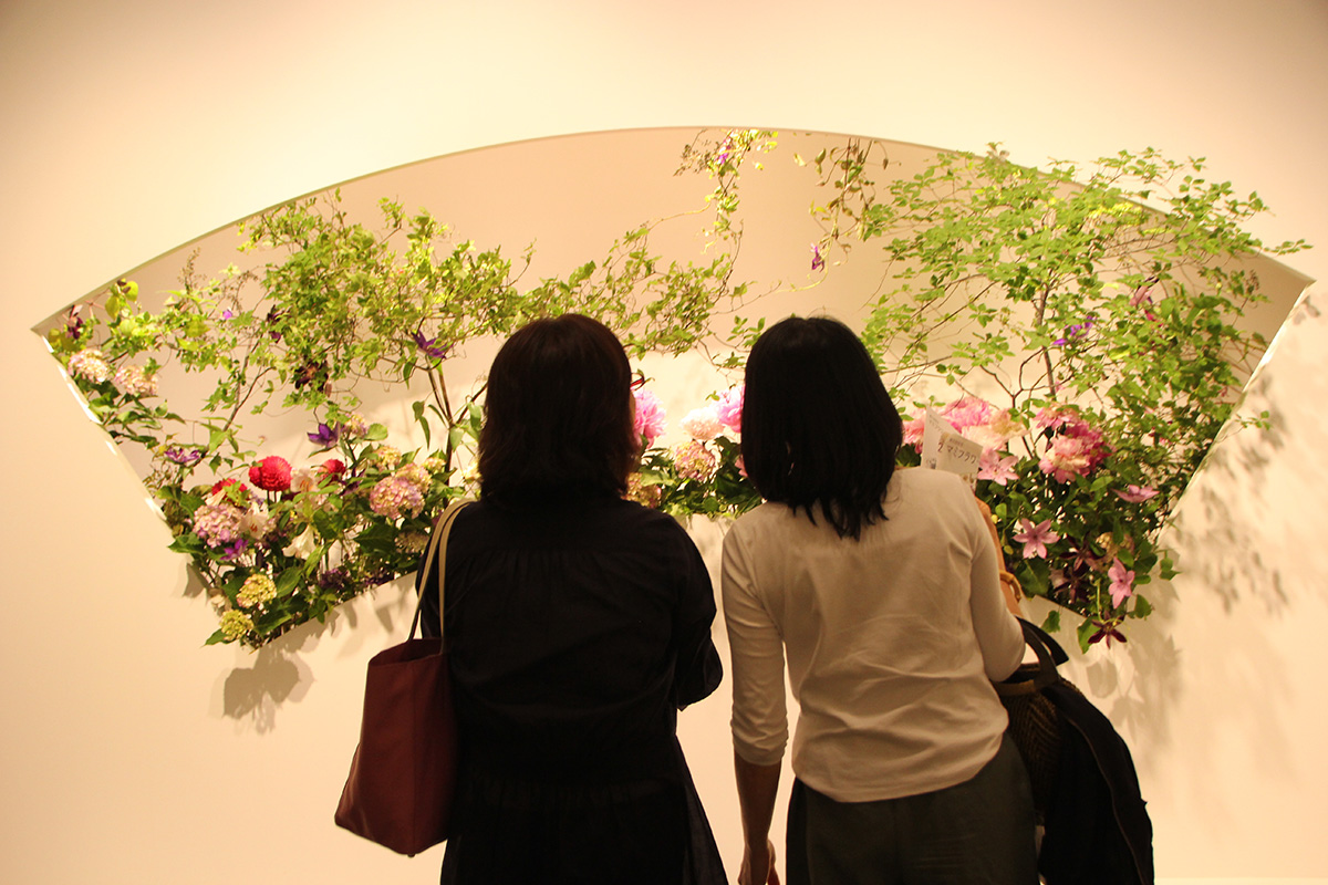 华人女花艺师王玉芒受邀出展银座松屋日本之美与和谐共生令日本友人