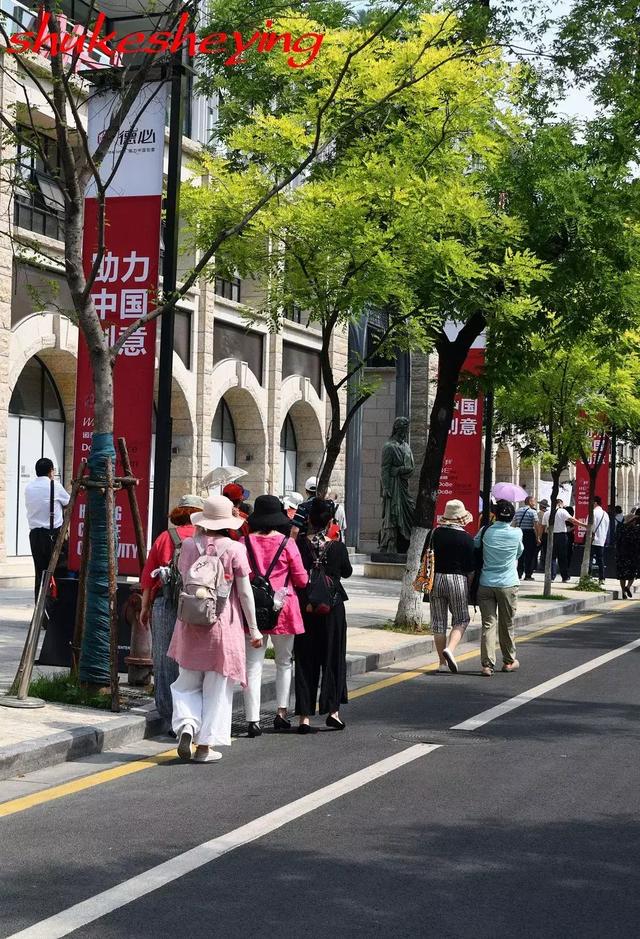 近日,南京文保志願者再次走訪了碑亭巷古井.