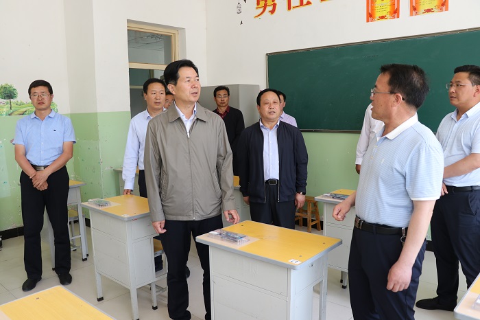 王晓军带队检查高考准备工作