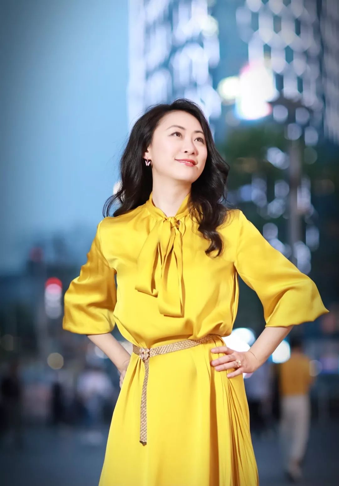 橙友圈 | 知性干练,海纳百川,不拘一格……到底哪一个才是她?_傅晓田