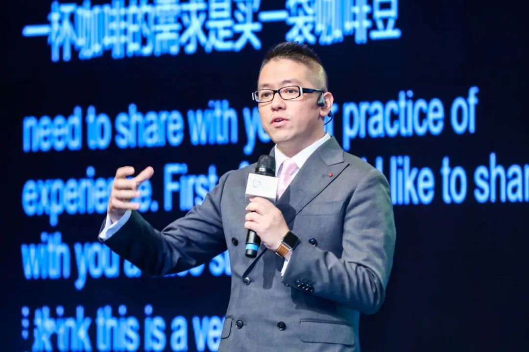 2019chta鹿马智能科技ceo田同勇和首席体验官宫连勐的酒店智慧运营