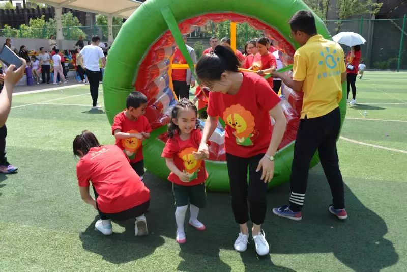 最美童年樂享運動2019永寧偉才幼兒園國際六一兒童節親子運動會圓滿