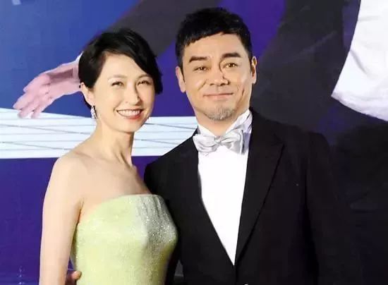 她美貌完胜蔡少芬,如今身家过亿,却甘愿做刘青云背后的女人._郭蔼明