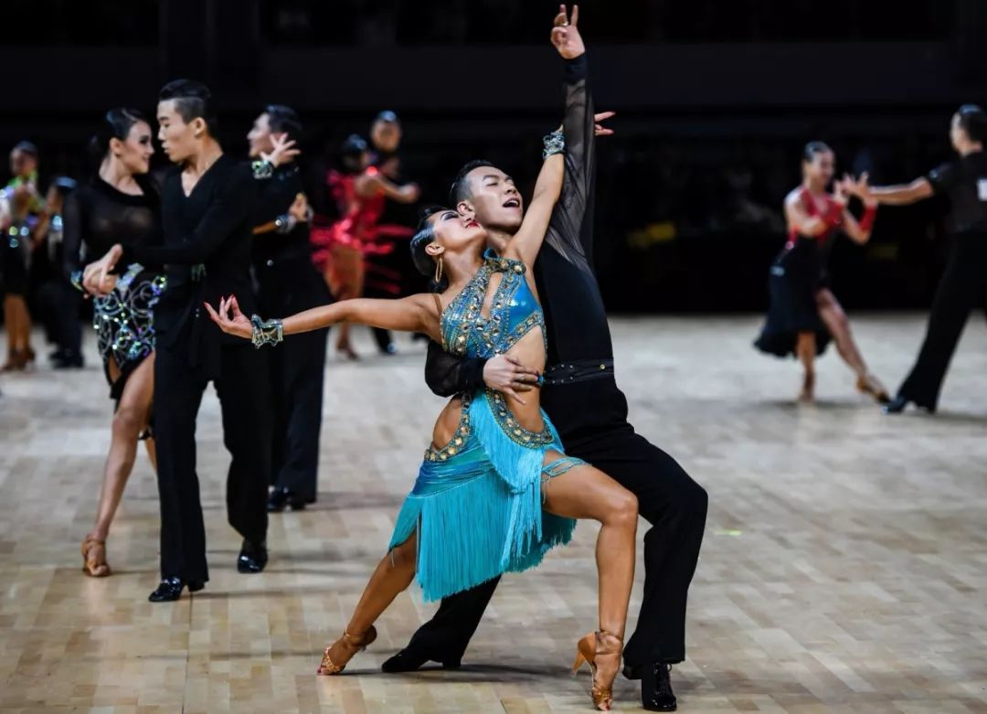2019黑池舞蹈节(中国)即将开启 牵手宝山共舞盛夏_国标舞