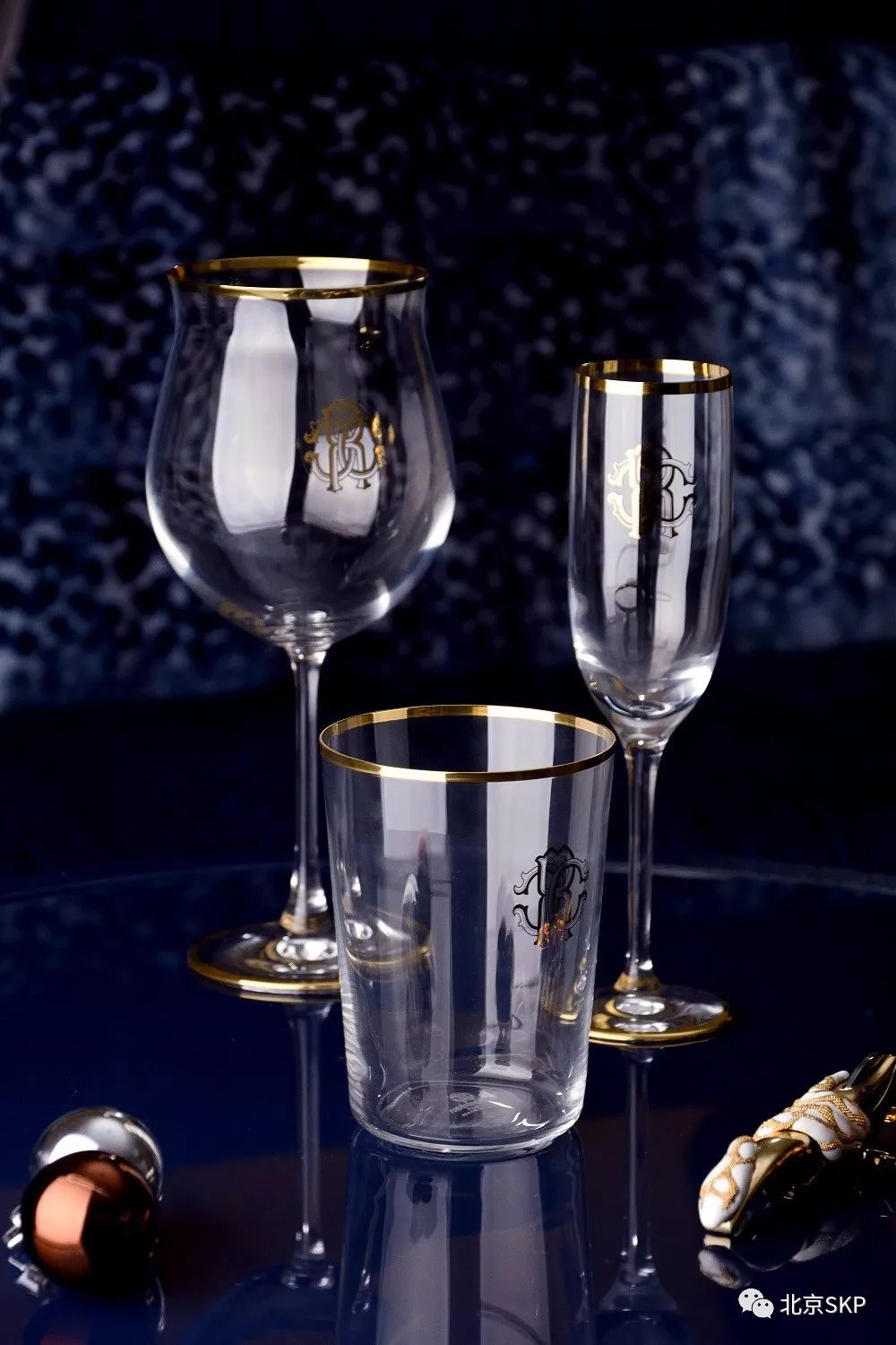 skphomeselect丨robertocavalli餐瓷系列体现生活中的内在精致与外在