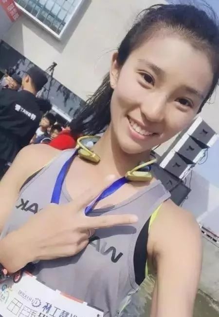 中国半程马拉松女神,近70个冠军殷晓雨——我在麟游马拉松等你选手