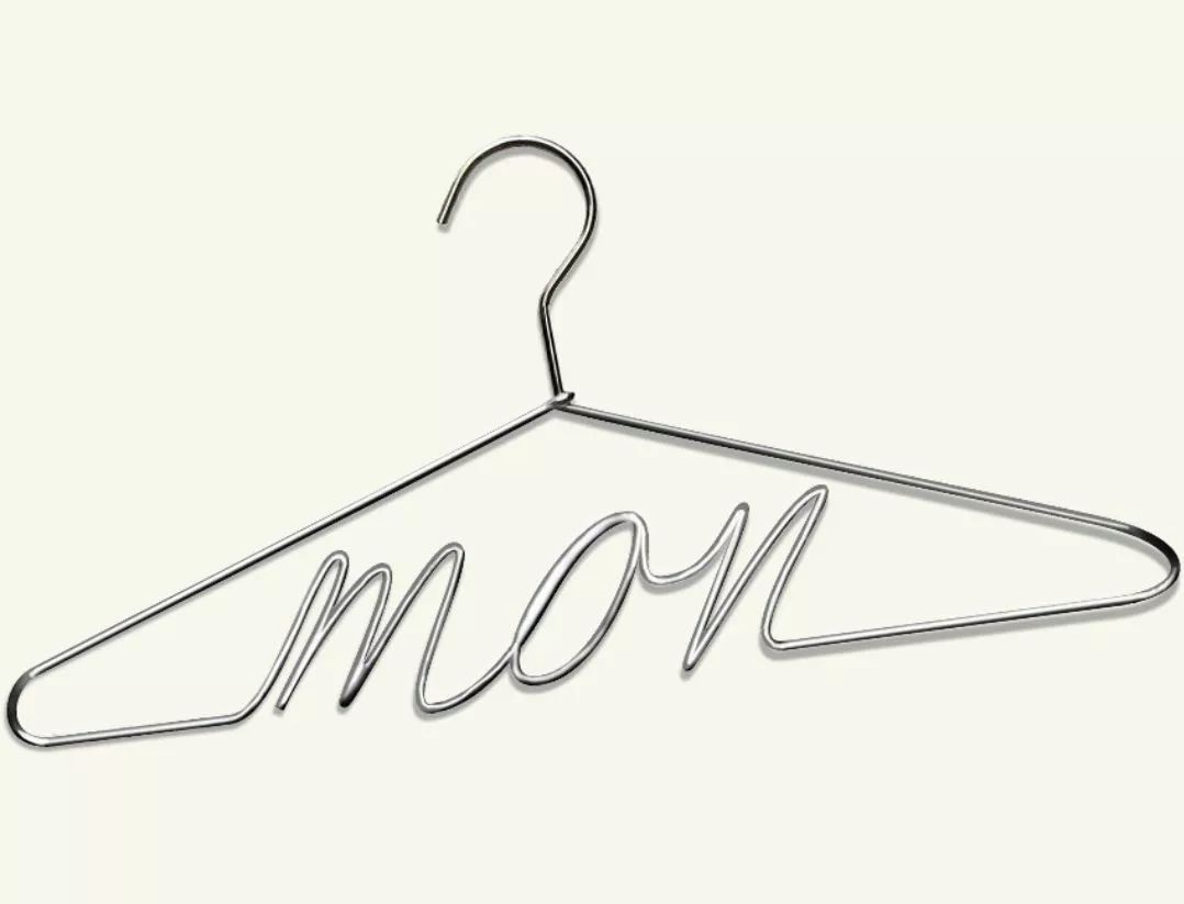 七天衣架不过有了这面中二镜子以后,彷佛火力全开,怎么照怎么帅!