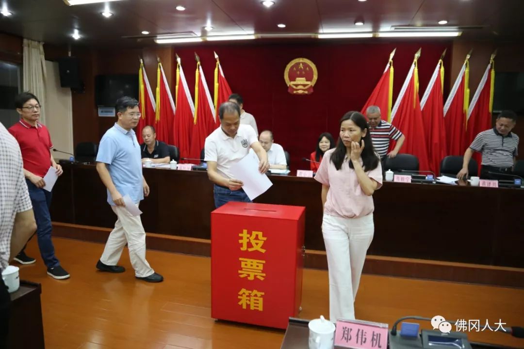 结合县委巡察工作县十五届人大常委会评议县民政局县人社局工作