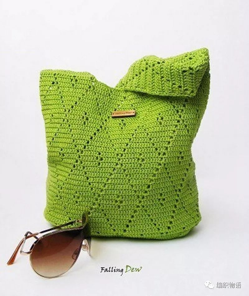 好看且实用,背起来时尚感十足的钩针包包(附详细图解)