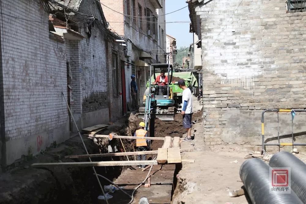 最新,高平古城路提升改造又有两条街巷开始施工啦.
