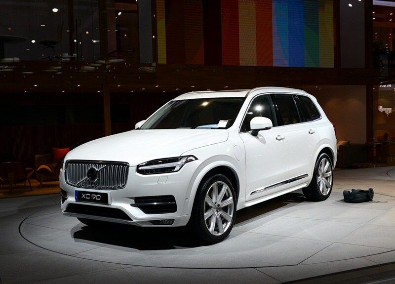 沃尔沃旗舰suv 或命名xc100 车长5.2米 轴距3.1米