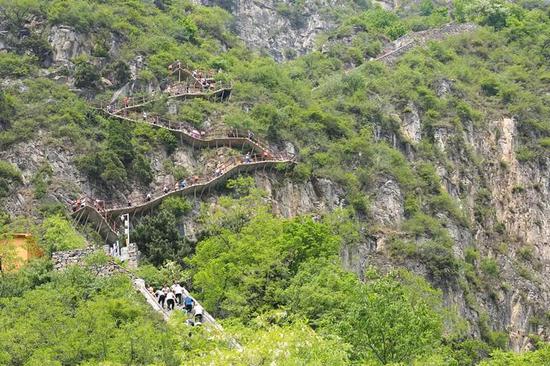 搞事情轎頂山景區連續一個月送門票送禮品要不要這麼嗨