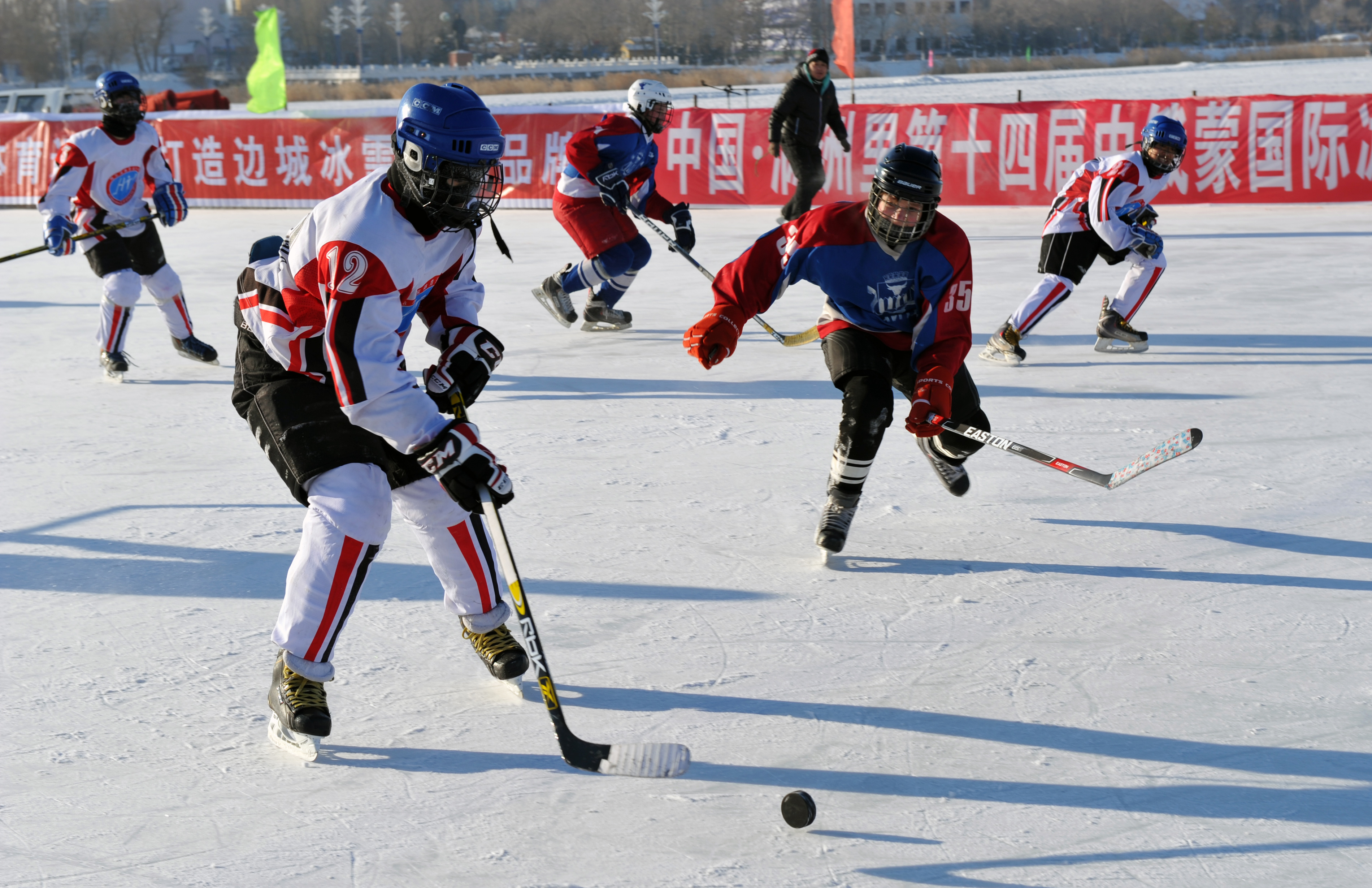 第三届哈尔滨少儿冰球国际邀请赛,天津全明星挑战者冰球俱乐部队以7比