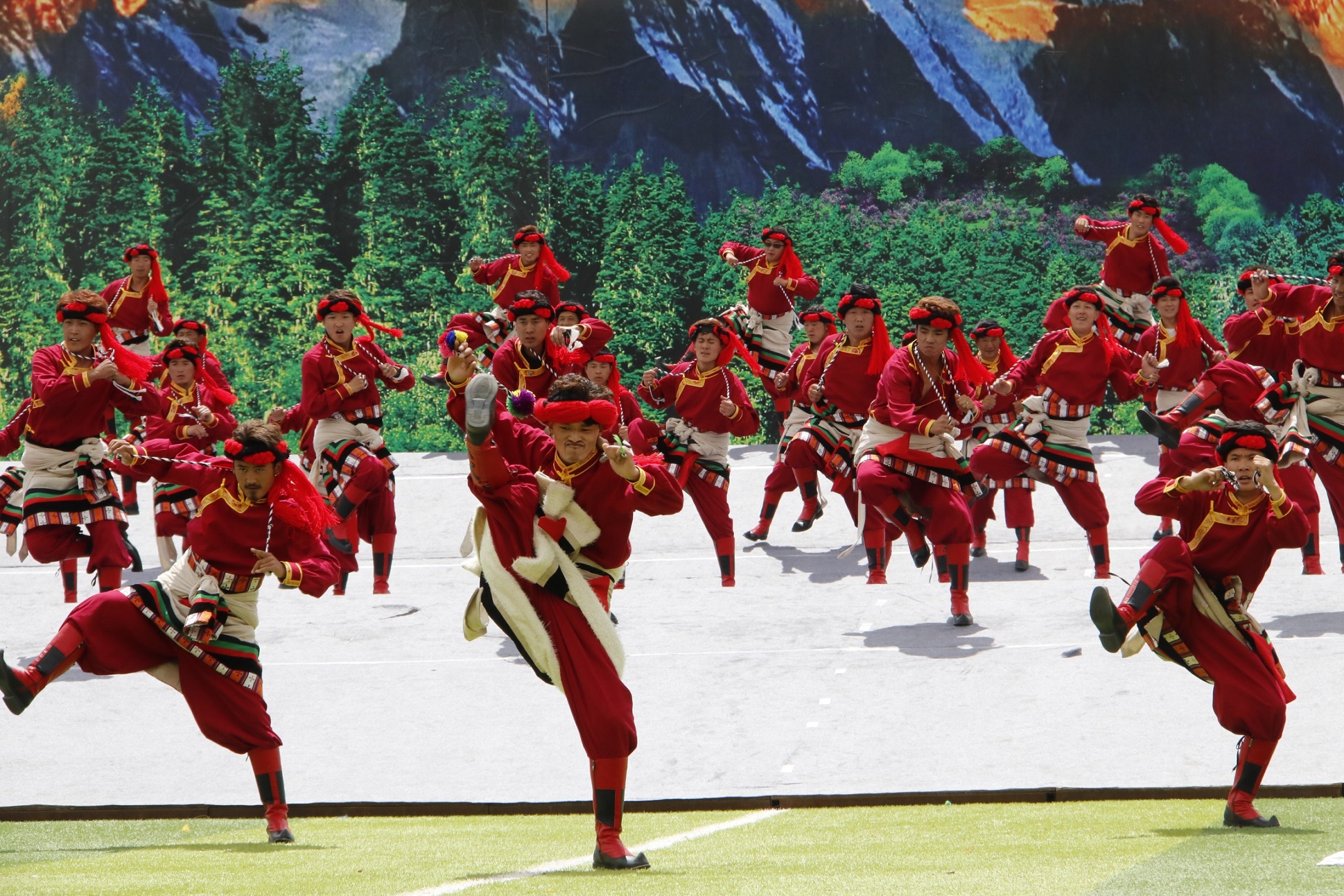 2019香格里拉赛马节开赛