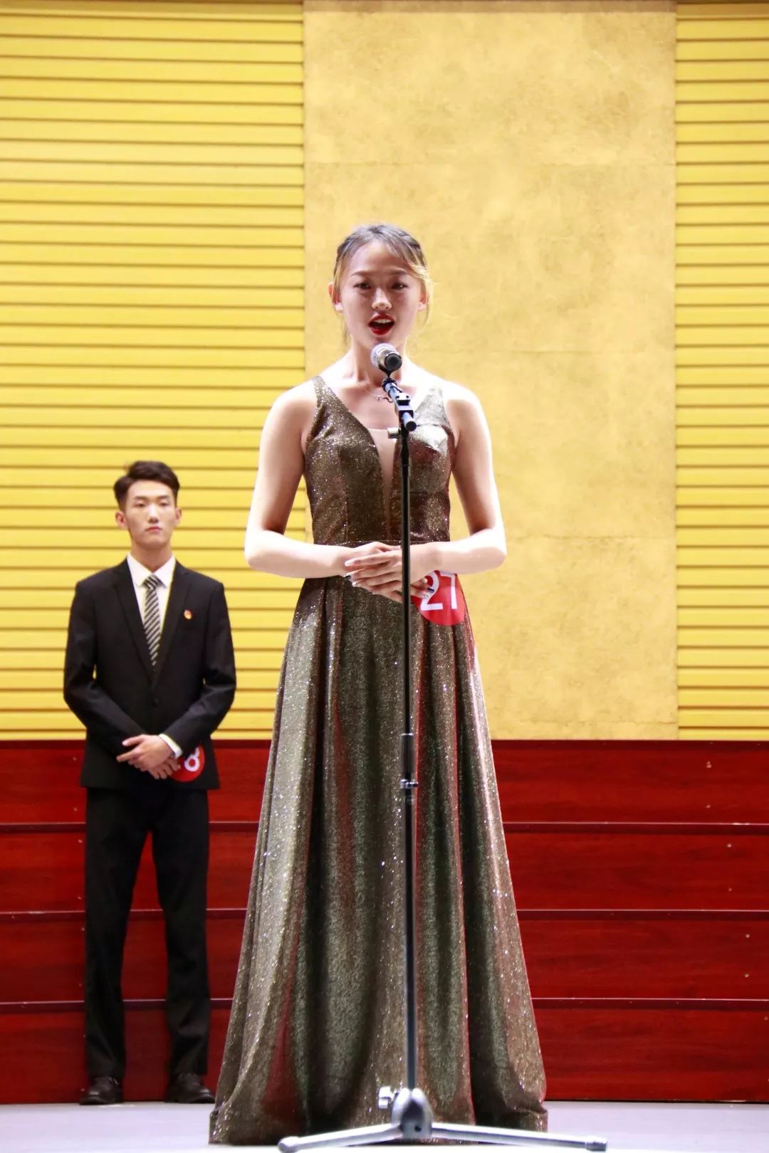 烟台职业学院第四届七星湖杯校园形象大使总决赛精彩落幕