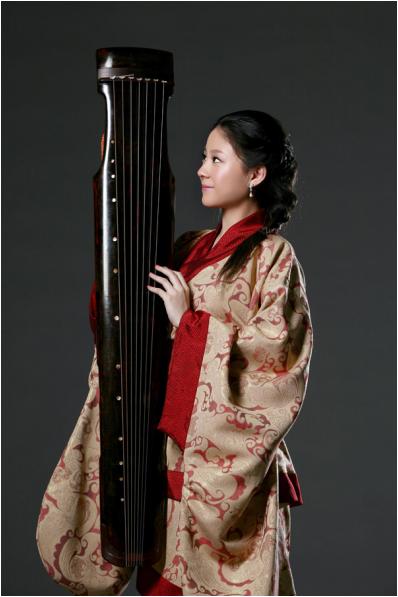 古琴演奏家路宁倾情演绎陌陌非遗专场奏响中国古代大型琴曲广陵散