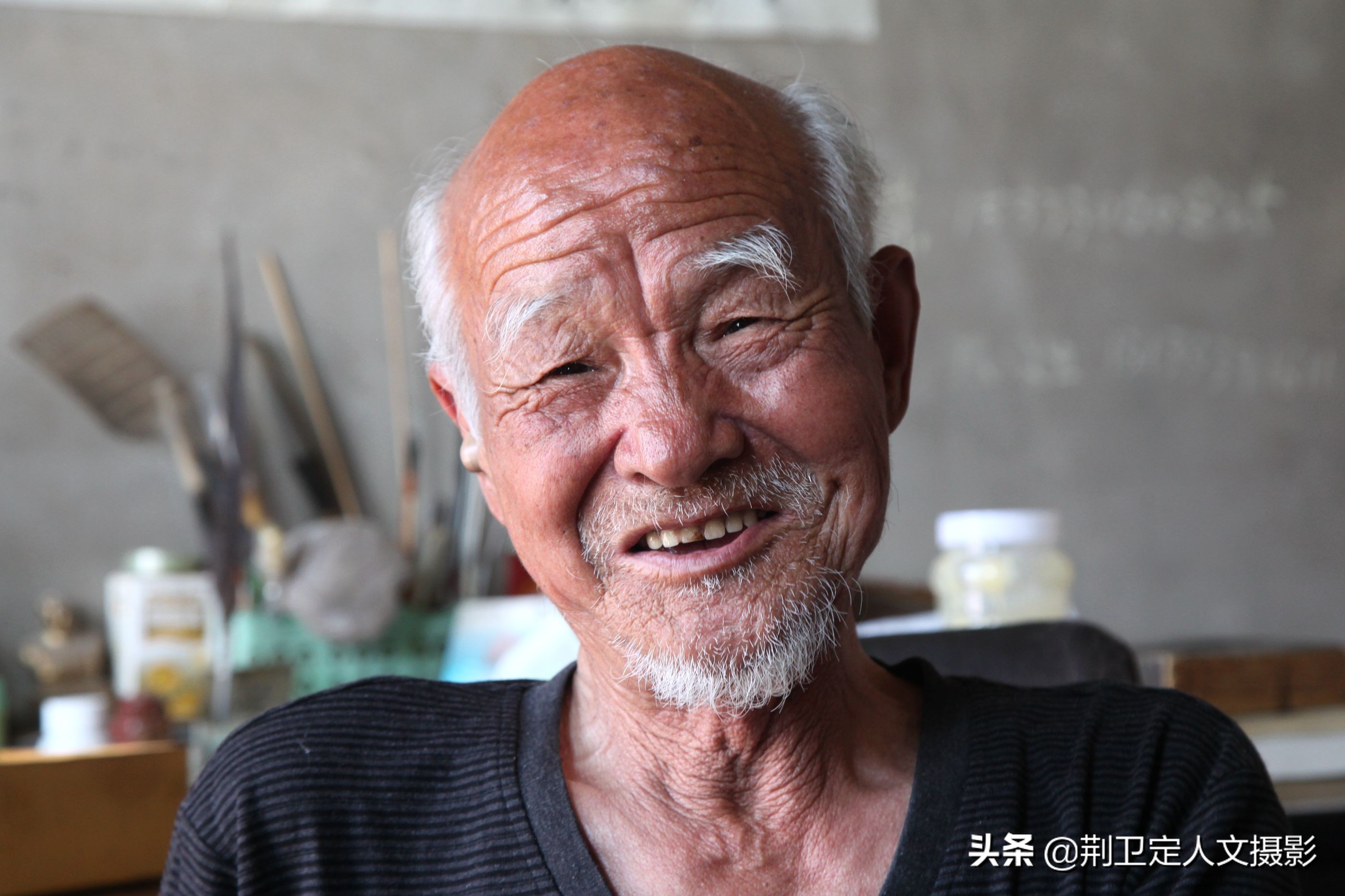 山西农村78岁老人红光满面银发白须如神仙看他养生靠的啥东西