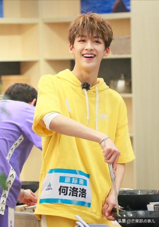 何洛洛高考,登实时热搜榜了