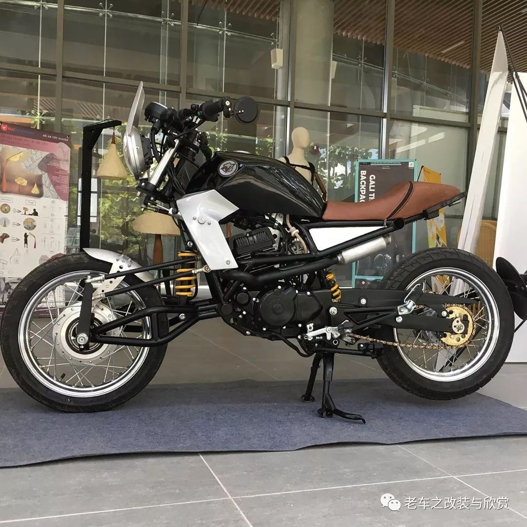 本田cbt125也就是本田王的改装作品相对来说非常的少.