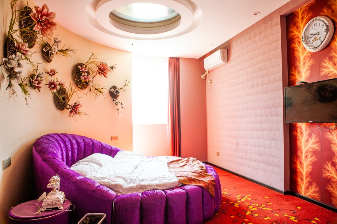 小资情调房主题房间爱出色个性音乐主题房间双浴音乐水床主题房间情侣