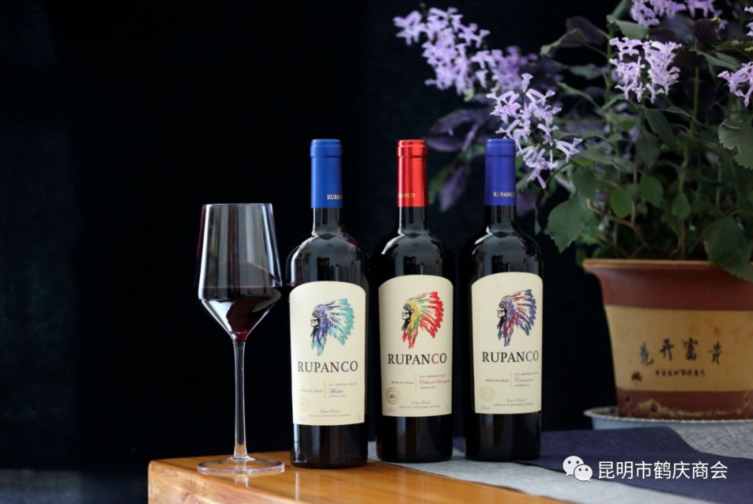 昆明市鹤庆商会走进会员企业联合云供应链管理酒业有限公司
