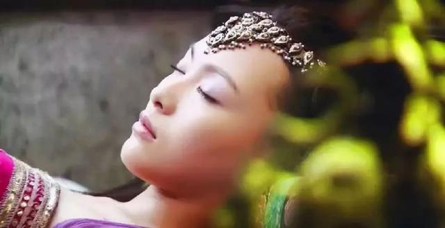 原创古装剧中的睡美人杨幂赵丽颖唐嫣刘诗诗刘亦菲热巴你最喜欢谁