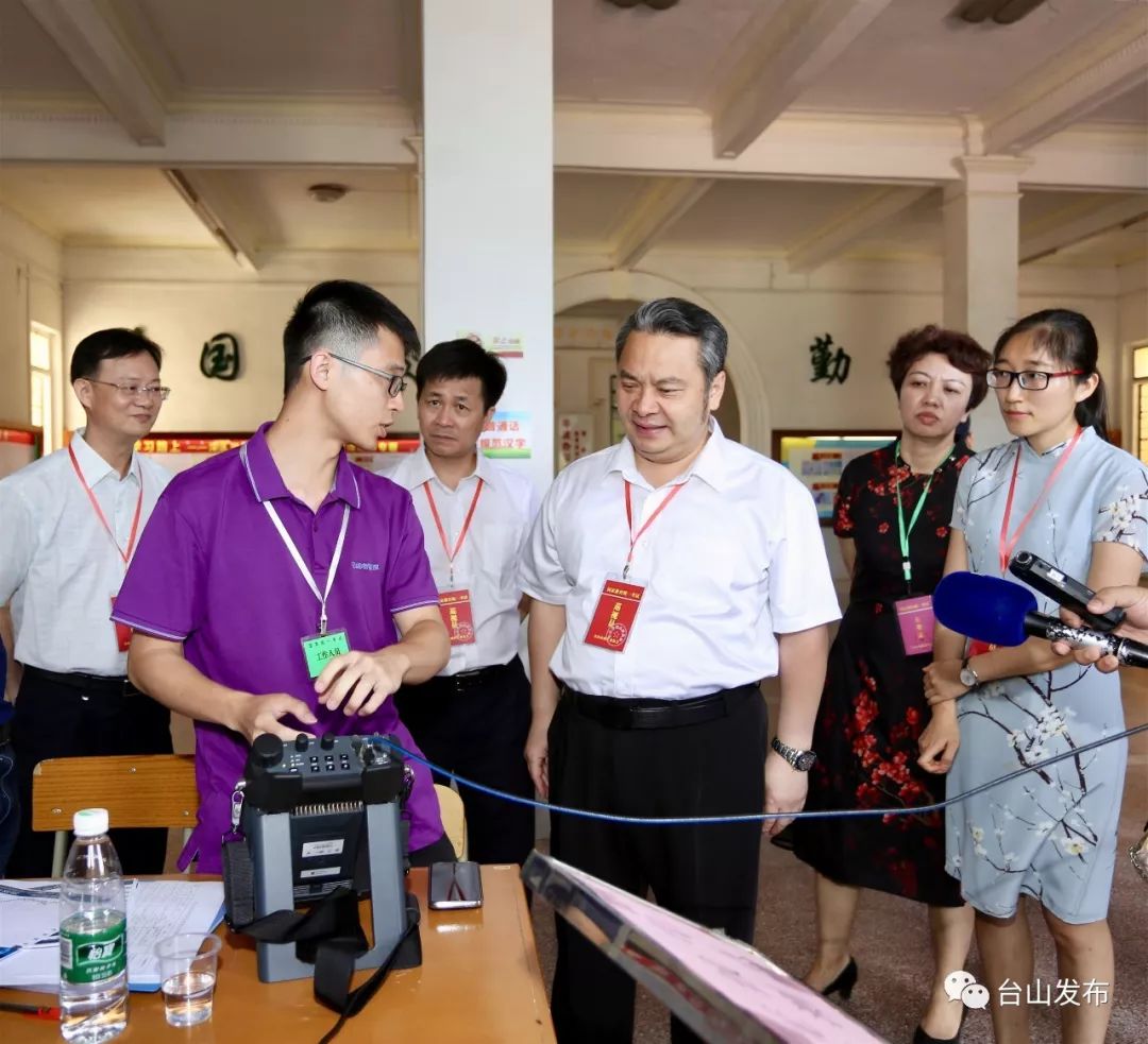 多图直击随市委书记一起走近高考首日