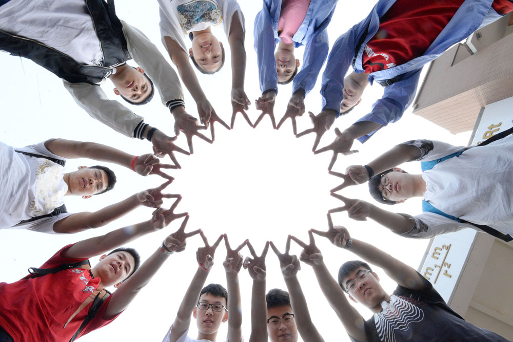 千军万马过独木桥今年全国高考考生达1031万人河南省突破百万