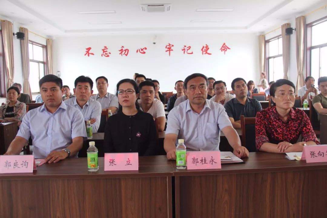 下洼镇举行2019沾化下洼岭地杯枣花艺术节合作签约仪式