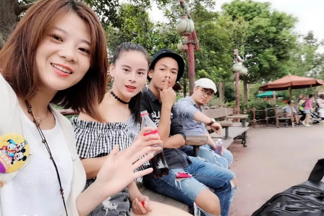 点赞超2千万人民日报等各大媒体打call渭梅女你努力的样子真美