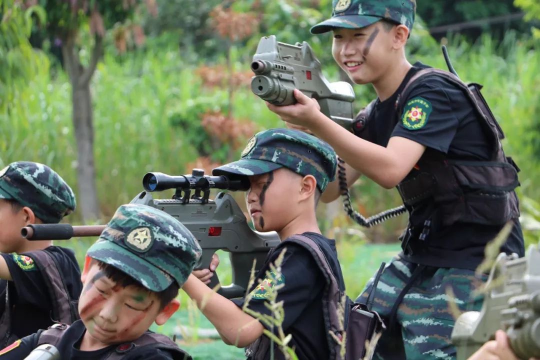 黄埔军校阳光少年童子军之"王者兵魂"夏令营,火热预售~熊孩子的暑假好