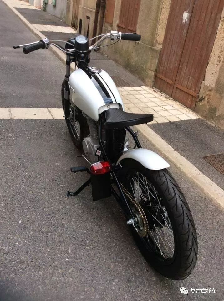 这个减震器你给几分?honda cb125 bobber | 每日一车