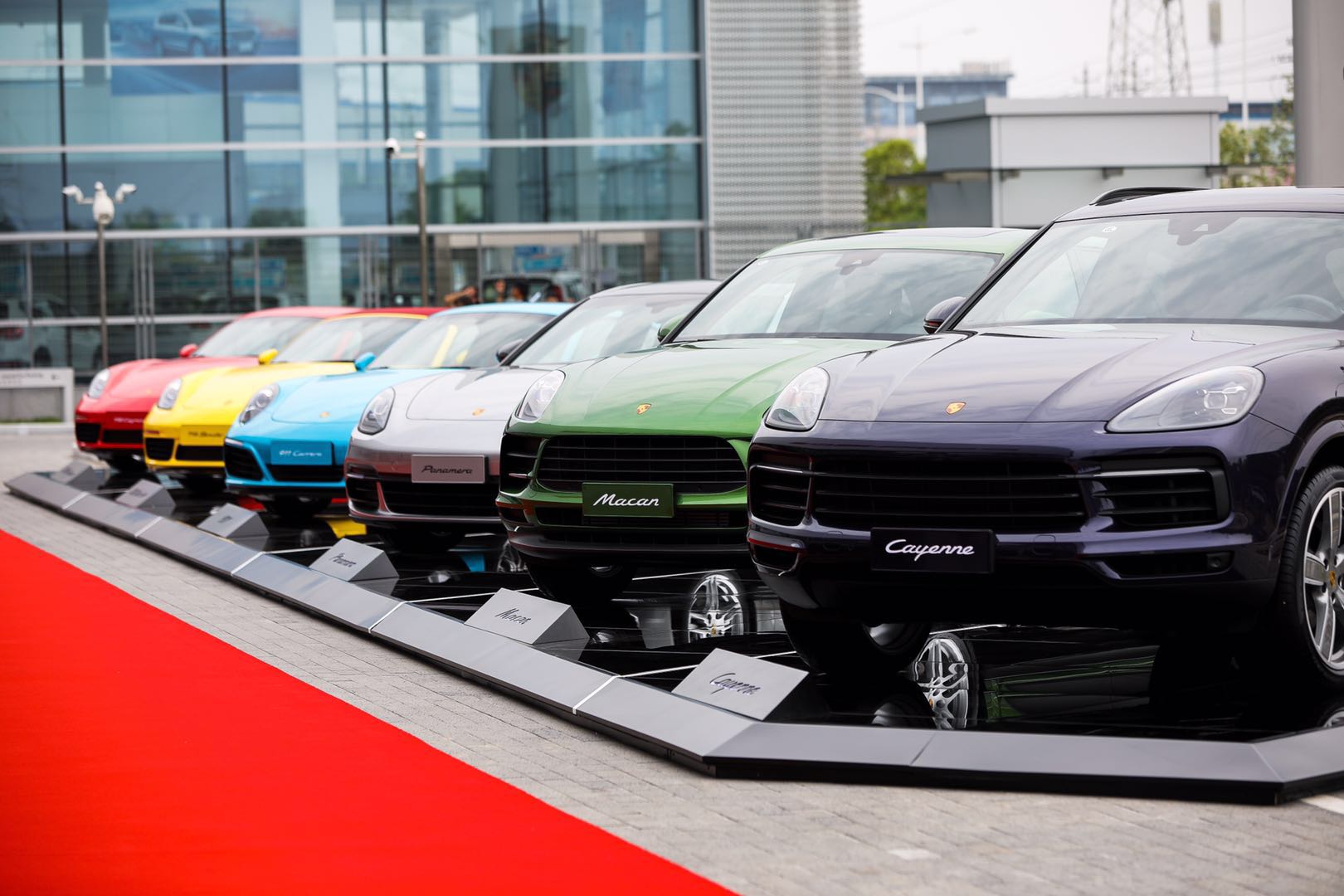 襄阳保时捷中心盛大开业开拓华中新市场