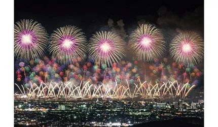 2019花火小说排行榜19年国漫抢先预览灵笼狐妖镇魂街难分敌手真正的2