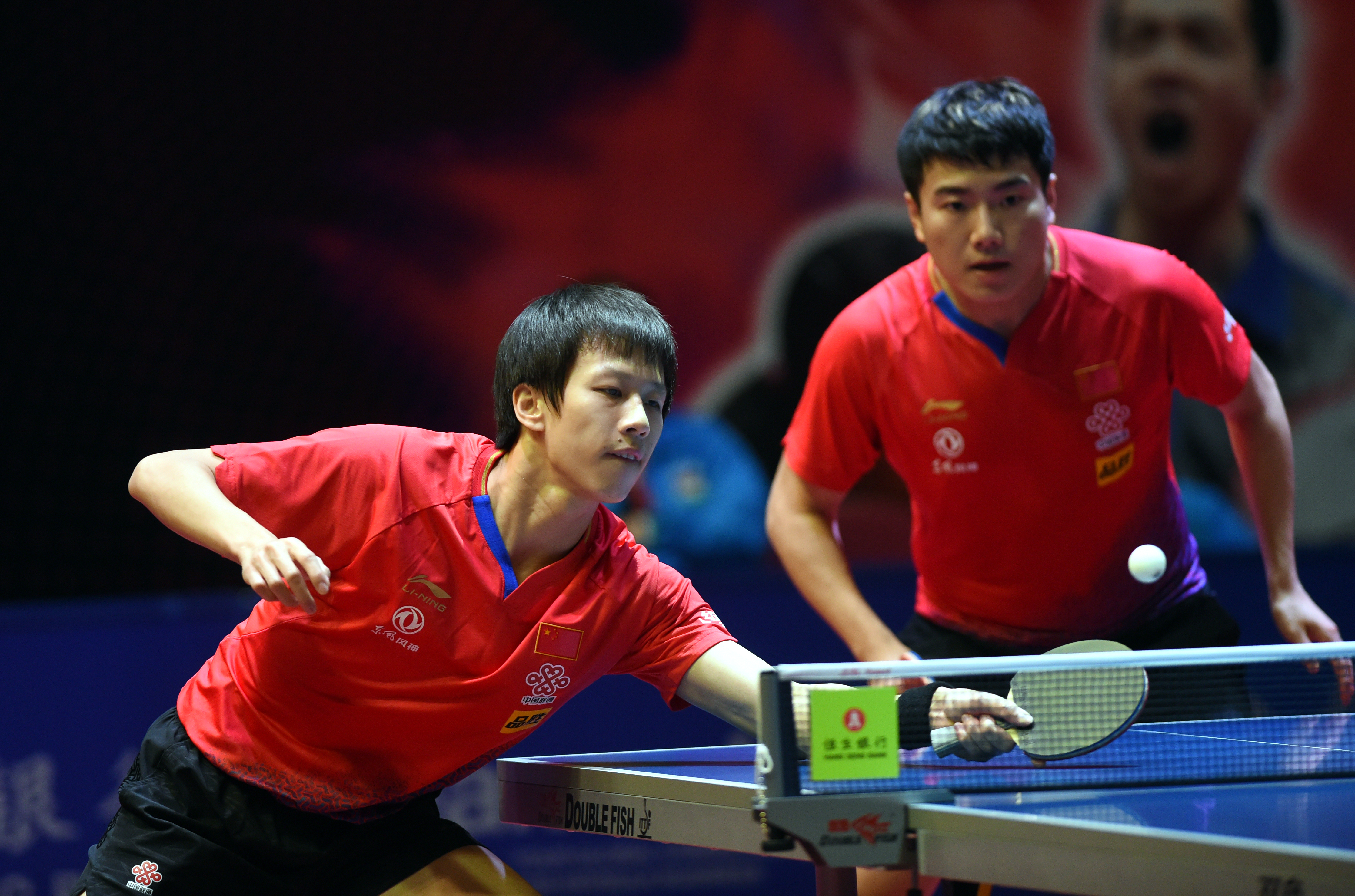 乒乓球香港公开赛梁靖昆林高远晋级男双四强