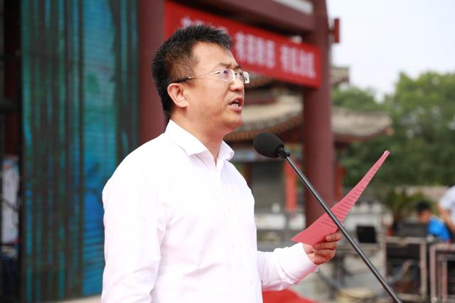西安市志愿者联合会秘书长马蓉,西安市文明办牟晨,陕西零贰玖公益服务